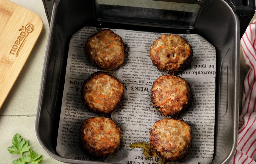 1. Этап. Ленивые голубцы в аэрогриле: Готовьте ещё 7-10 минут. Я готовила в два захода.