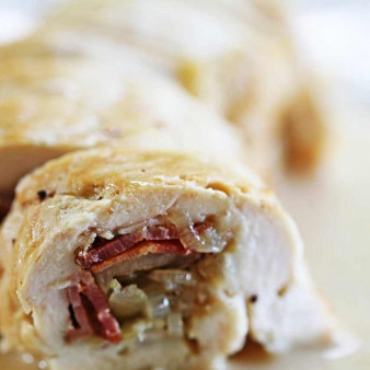 Куриный рулет с беконом