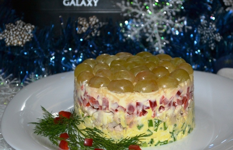 1. Этап. Салат получается необычайно вкусным, гармоничным! Все ингредиенты прекрасно сочетаются и дополняют друг друга! Обязательно попробуйте, вам непременно понравится мой 1. Этап. Салат получается необычайно вкусным, гармоничным! Все ингредиенты прекрасно сочетаются и дополняют друг друга! Обязательно попробуйте, вам непременно понравится мой