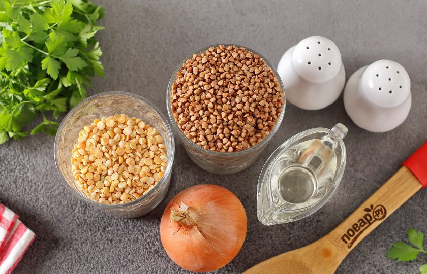 1. Этап. Гречневая каша с горохом: Подготовьте все ингредиенты.