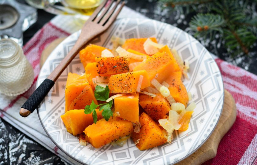 1. Этап. Тыква жареная на сковороде: Готовую тыкву сразу подавайте к столу. Приятного аппетита!