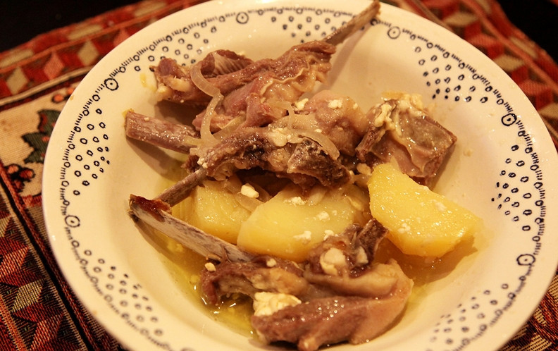 1. Этап. Бараньи ребрышки в духовке с картошкой: Приятного аппетита!