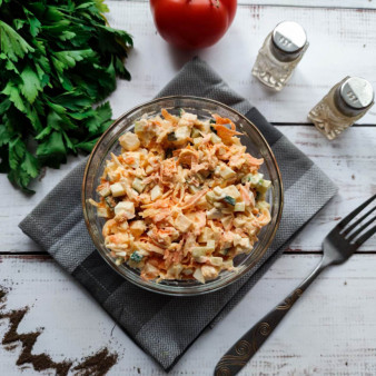 Салат Калейдоскоп с крабовыми палочками