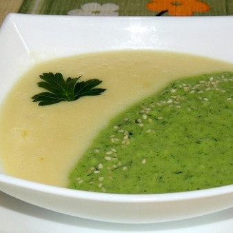 Суп-пюре из брокколи и кабачков