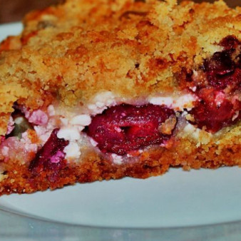 Творожная ватрушка из песочного теста