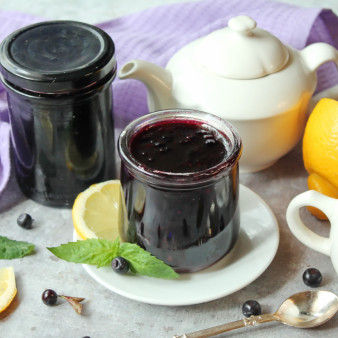 Варенье из черники с лимоном