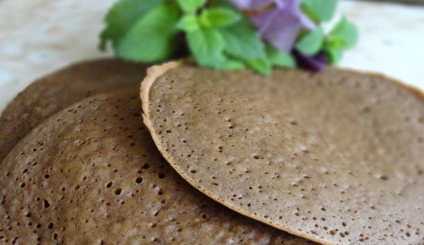 1. Этап. Быстрый тортик: 7. У меня получились 3 красивых коржа, которые немного уменьшились, когда снял их со сковороды.