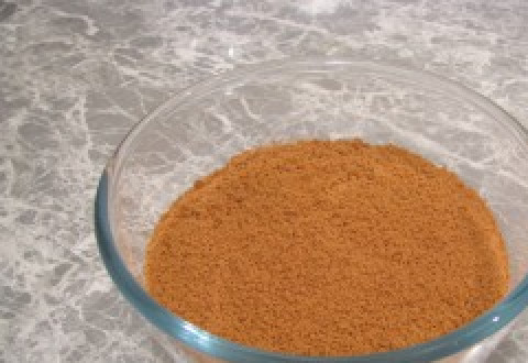 1. Этап. Чизкейк без выпечки классический: Печенье измельчаем в блендере.