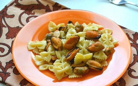 1. Этап. Мидии в соевом соусе: 9. Приятного аппетита!