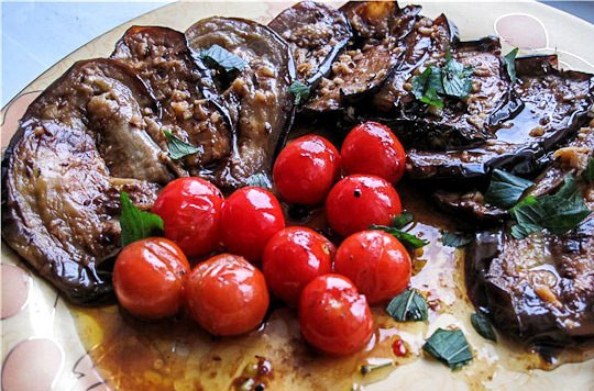 1. Этап. Баклажаны по-мароккански: Наше блюдо готово, и теперь вы можете его попробовать. Приятного аппетита!