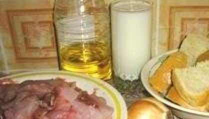 1. Этап. Котлеты рыбные паровые: Подготовить продукты, из рыбы приготовить фарш.