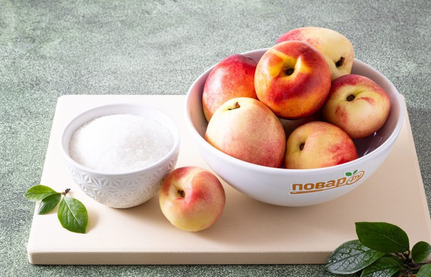 1. Этап. Повидло из нектаринов: Подготовьте все ингредиенты.