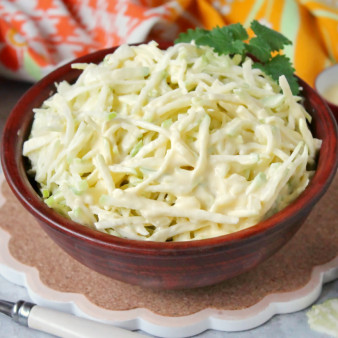 Редька с майонезом