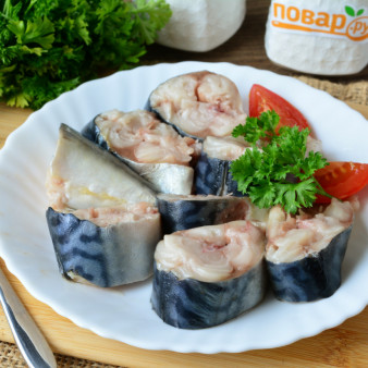 Скумбрия соленая в пакете