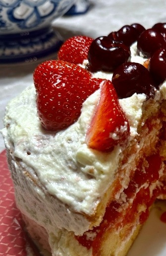 1. Этап. Торт  Клубничный Поцелуй: ...