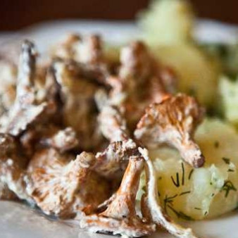 Картофель отварной с грибами