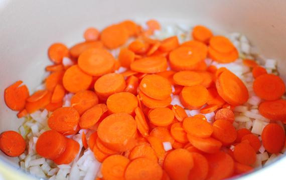 1. Этап. Морковный сквош: Добавьте морковь ...