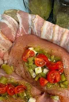 1. Этап. Праздничные кармашки по-питерски: Начинку выложить в каждый кармашек