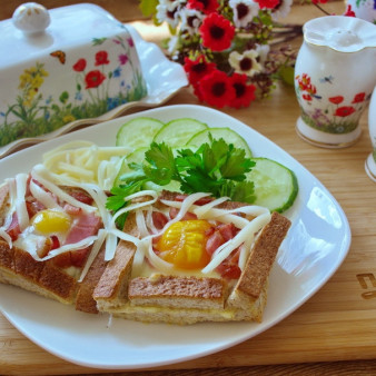 Тосты Карбонара