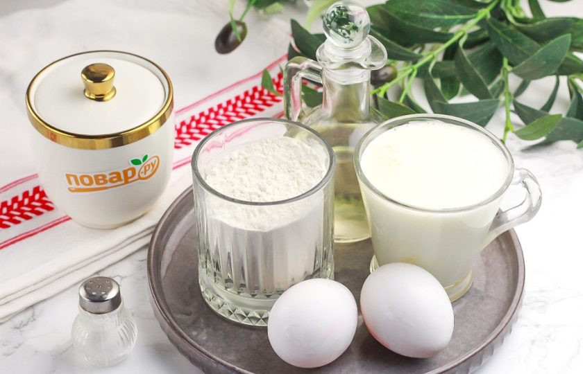 1. Этап. Ажурные блины на молоке (легкий рецепт): Подготовьте указанные продукты. Молоко можно использовать любой жирности и любого сорта. Отлично подойдет как коровье, так и овсяное, рисовое и т.д.