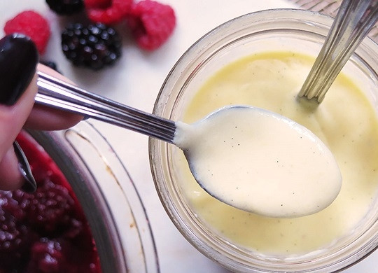 1. Этап. Немецкий ягодный десерт Роте Грютце: 6. Вот такой ароматный и вкусный крем получился!