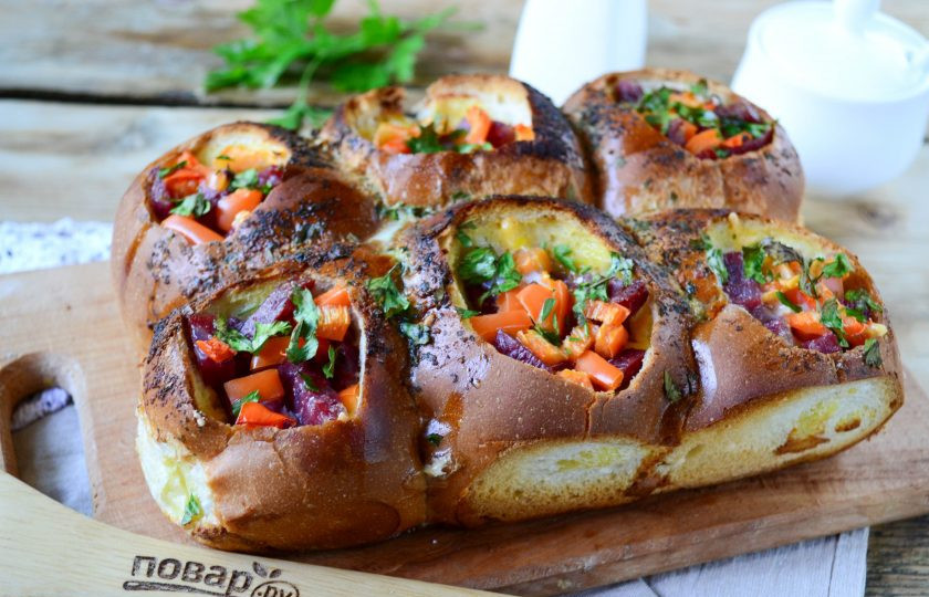 1. Этап. Булочки на завтрак: Запекайте булочки в духовке при температуре 180 градусов 15-20 минут. Подавайте булочки горячими. Приятного аппетита!