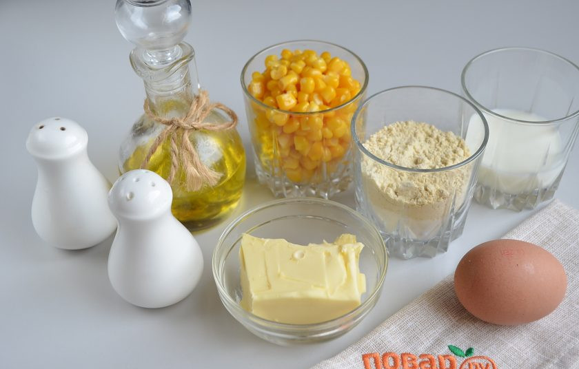 1. Этап. Кукурузные оладьи Тириона: 1. Подготовьте продукты. Если кукуруза консервированная, то слейте с неё полностью жидкость.