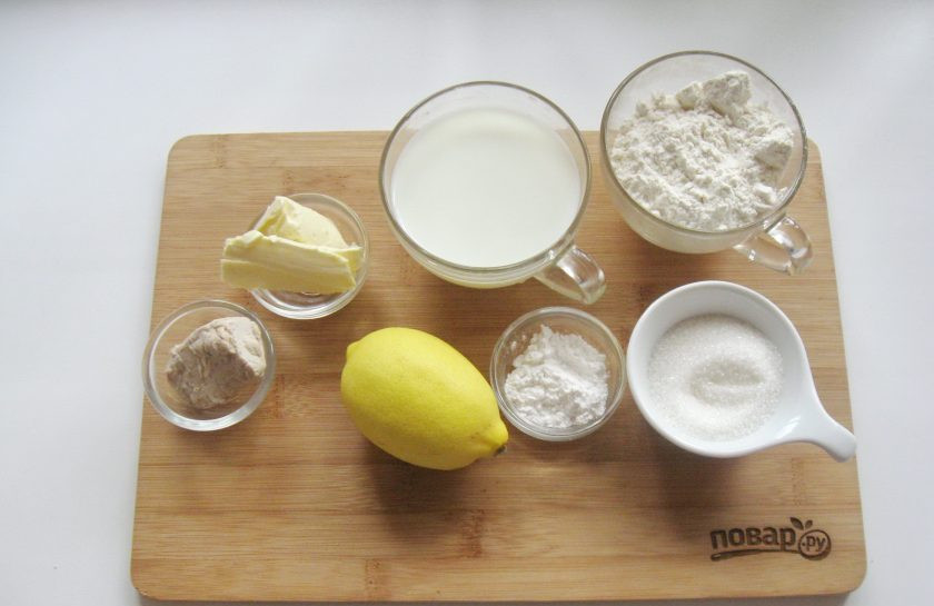 1. Этап. Белая глазурь для булочек: Подготовьте продукты для приготовления булочек с белой глазурью.