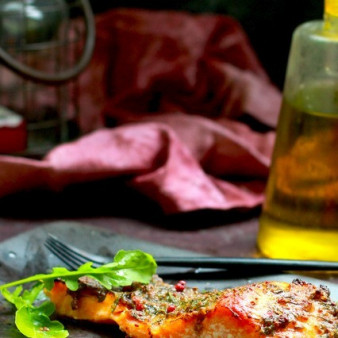 Лосось под горчичной корочкой