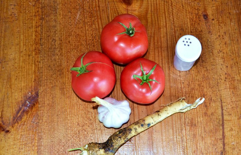 1. Этап. Горлодер с хреном: Подготовьте ингредиенты.