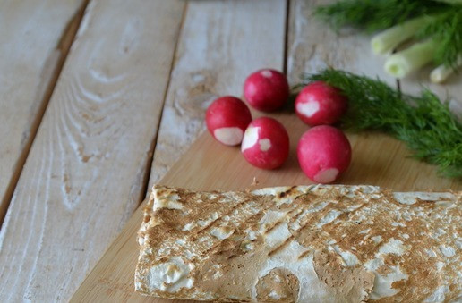 1. Этап. Завертон с индейкой и пикантным соусом: Подаём сразу. Приятного аппетита!