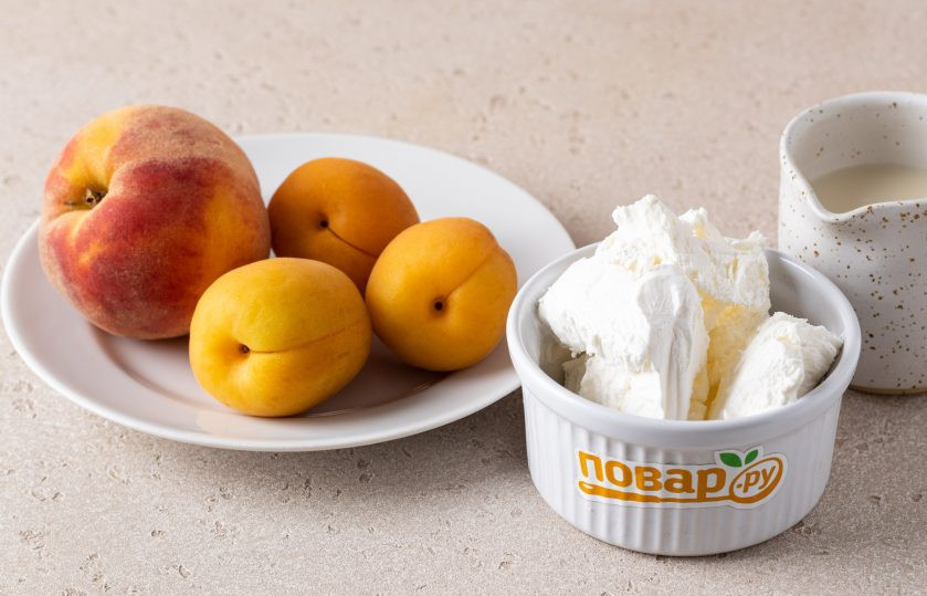 1. Этап. Абрикосово-персиковый молочный коктейль: Подготовьте все ингредиенты.