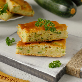 Пирог с кабачками на кефире