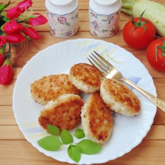 Котлеты из куриного филе с кабачком без яиц