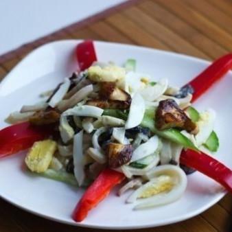 Салат из кальмаров вкусный