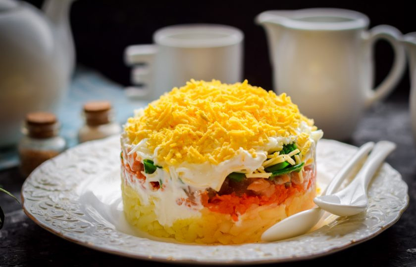 1. Этап. Салат Мимоза с красной рыбой: Приятного аппетита!