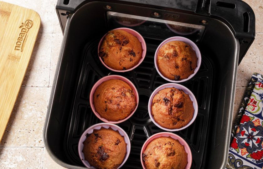 1. Этап. Кексы в аэрогриле: Конечно, скорость выпекания зависит от конкретной модели аэрогриля. Я выбираю режим 