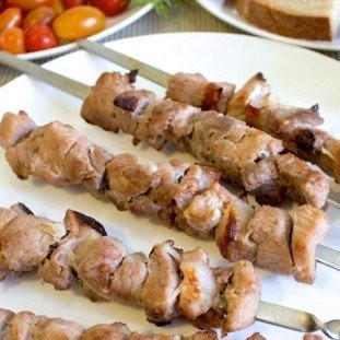 Шашлык в электрошашлычнице