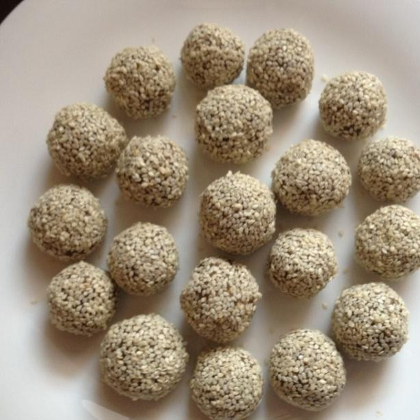 1. Этап. Финиковые шарики: Блюдо готово!