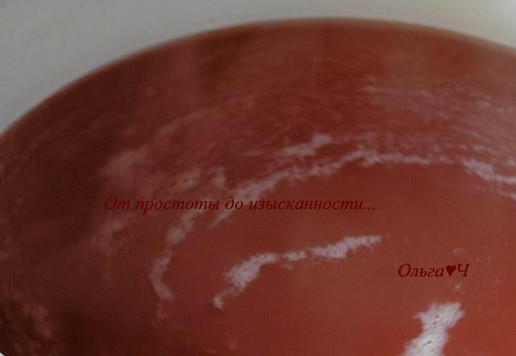 1. Этап. Кисель из яблок и винограда: Желфикс смешайте с сахаром и добавьте в кастрюлю. Доведите до кипения, варите 3 минуты, помешивая, снимите с огня, остудите.