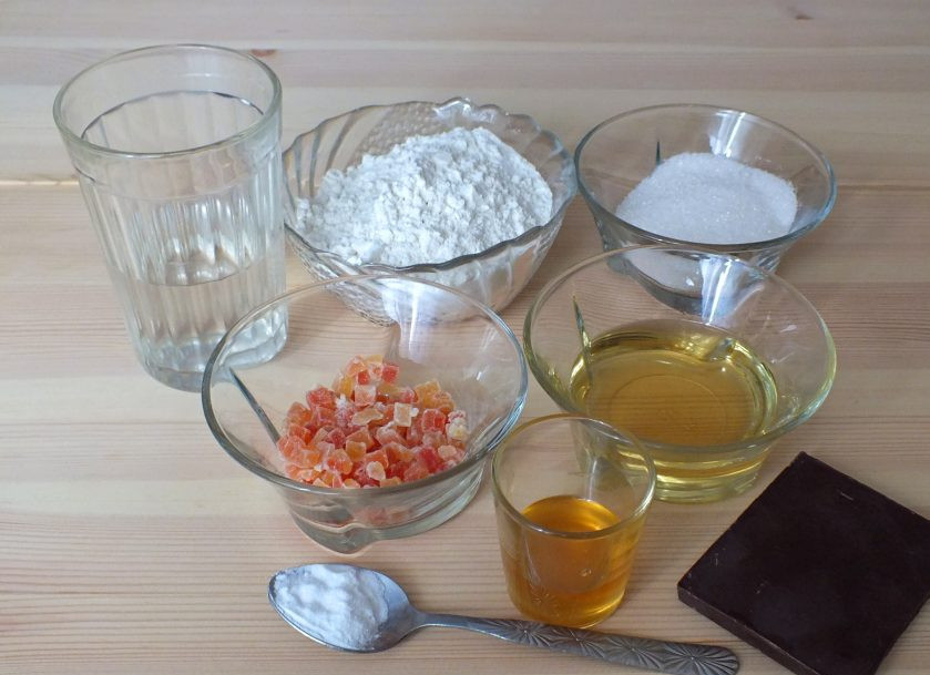 1. Этап. Кексики на Новый год Крысы: Подготовьте необходимые ингредиенты.