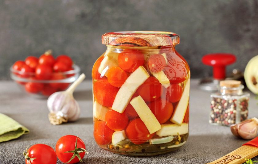 1. Этап. Ассорти из помидоров и кабачков на зиму: Ассорти из помидоров и кабачков готово!