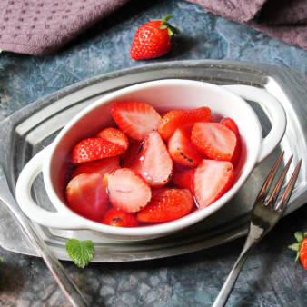 Клубника фламбе