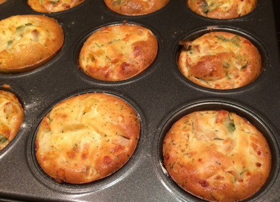 1. Этап. Куриные маффины с сыром: Готово! Подавать остывшими.