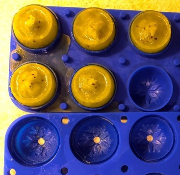 1. Этап. Сферические смузи-снежки из киви: Как и обещала - фото неудачного эксперимента, когда не следовала важным особенностям из предыдущего шага.