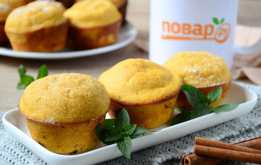 1. Этап. Тыквенно-кукурузные кексики: Тыквенно-кукурузные кексы готовы! Приятного чаепития!