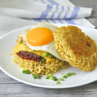 Рамен-бургер