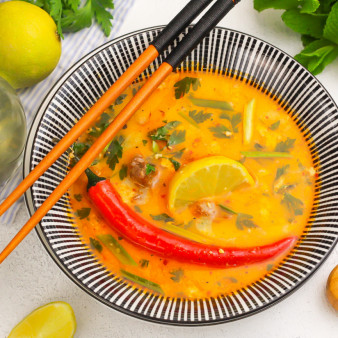 Том ям с курицей