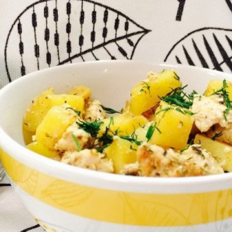 Индейка в сметанно-чесночном соусе