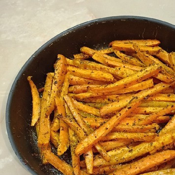 1. Этап. Морковь, запеченная с травами: Приятного аппетита!